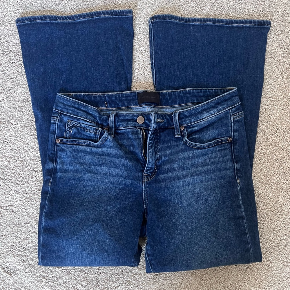 Buckle Black fit no.53. Dark Blue Flare Jeans